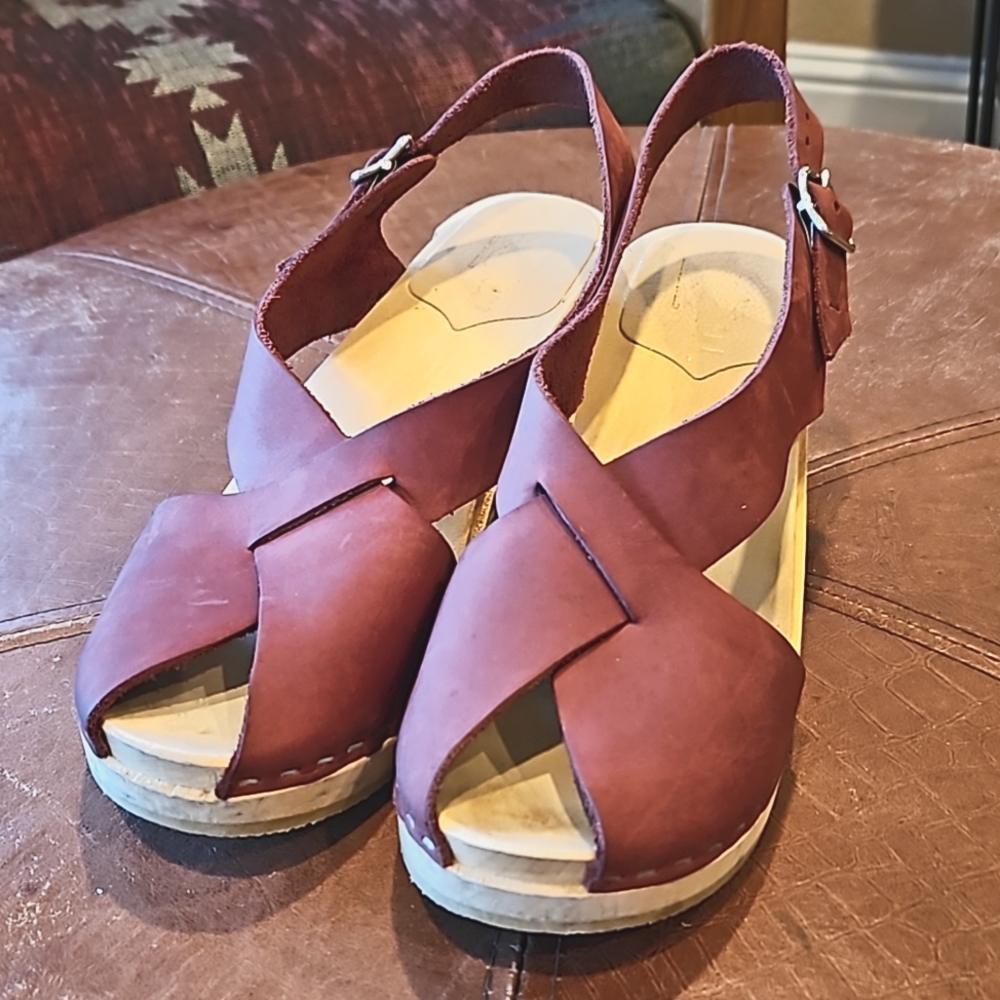 Sandgren clog sandals